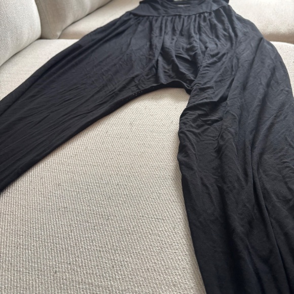 Imbodhi Bōdhi Jumper – Midnight Black – Size M – Lightly Worn - Picture 7 of 7